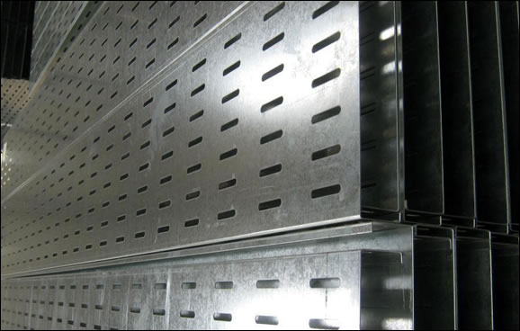 Hot dip galvanized perforated steel cable tray BS EN 1461