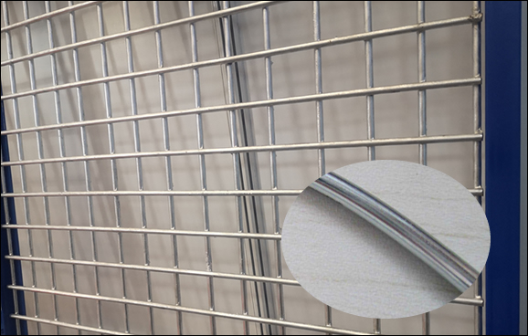 Hot dipped galvanized welded mesh fencing panels